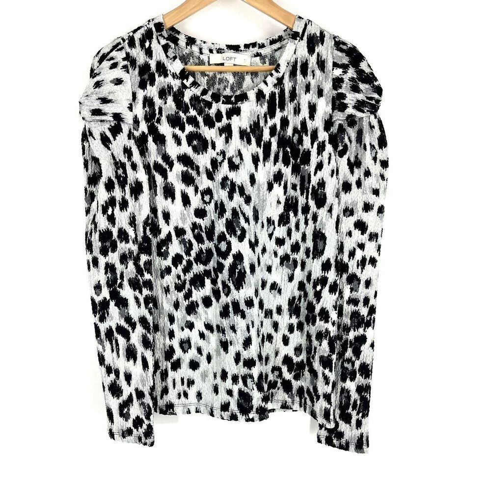 LOFT Top Size Small Gray Animal Print Shirt Long Puff Sleeve Stretch Leopard